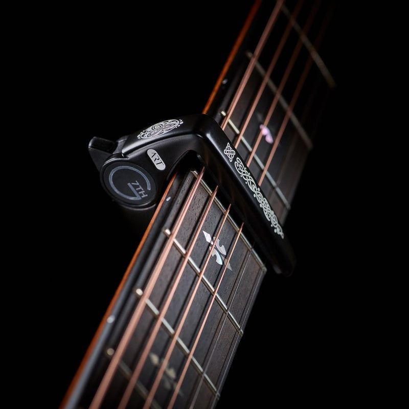 G7th Performance 3 ART 6-String Guitar Capo - Satin Black Celtic Special Edition